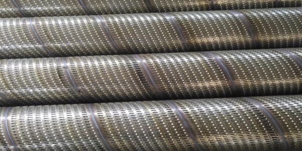 Screen Casing