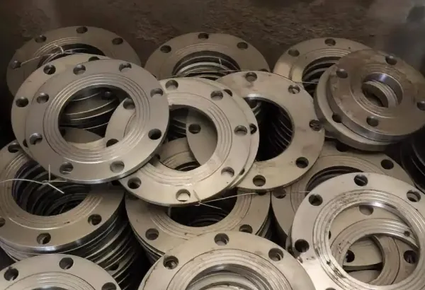 ASTM A182 butt welding flange
